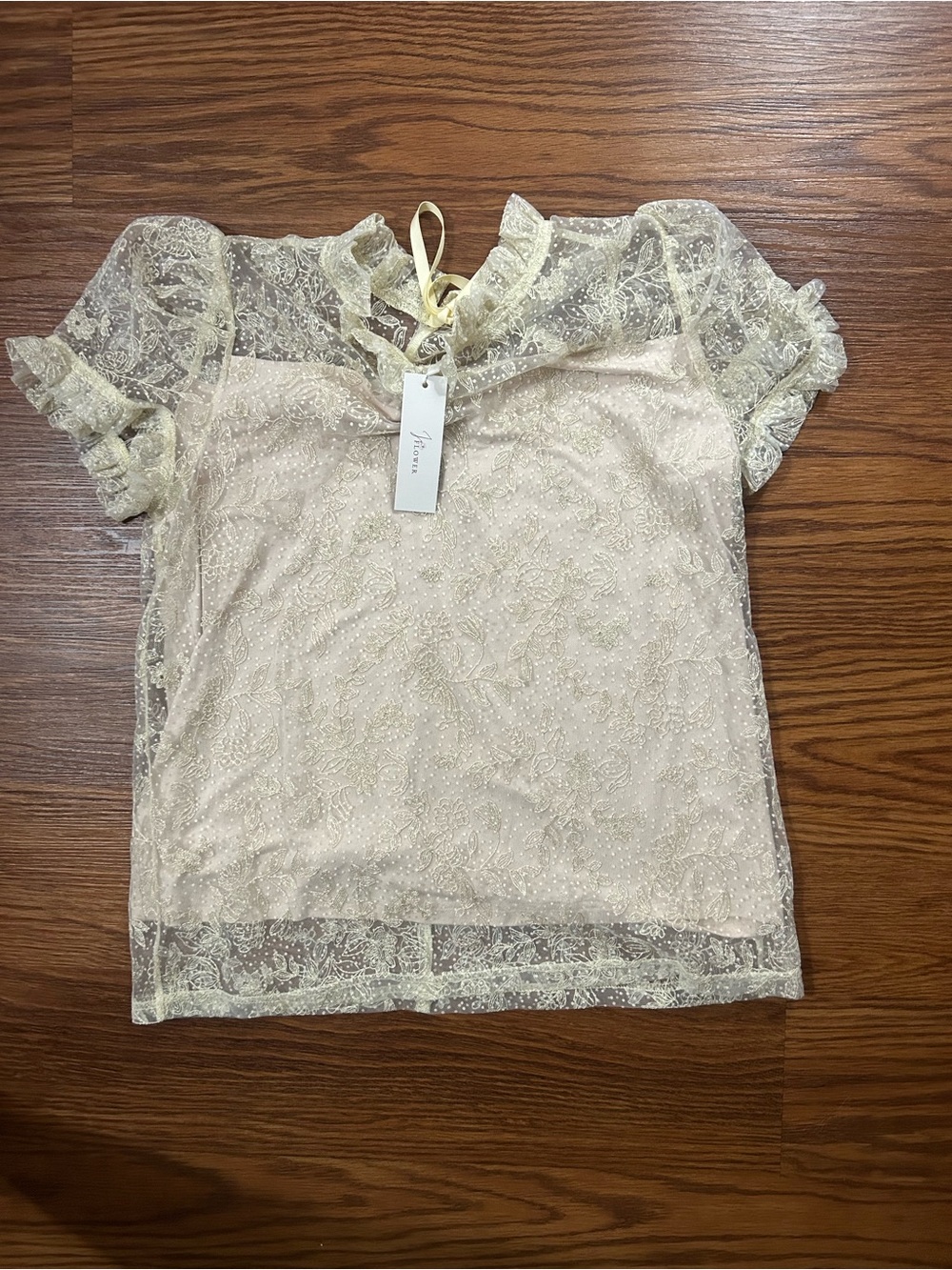 Sheer Lace Overlay Women's Top in Ivory - Brand: n/a